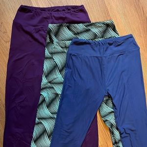 3 pairs buttery soft LuLaRoe Leggings